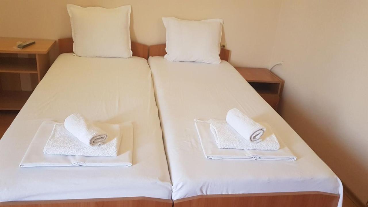 Sineva Guest House Равда Экстерьер фото