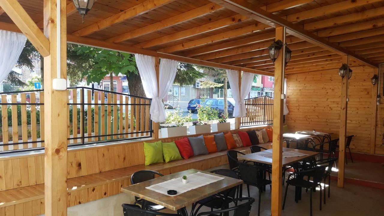 Sineva Guest House Равда Экстерьер фото