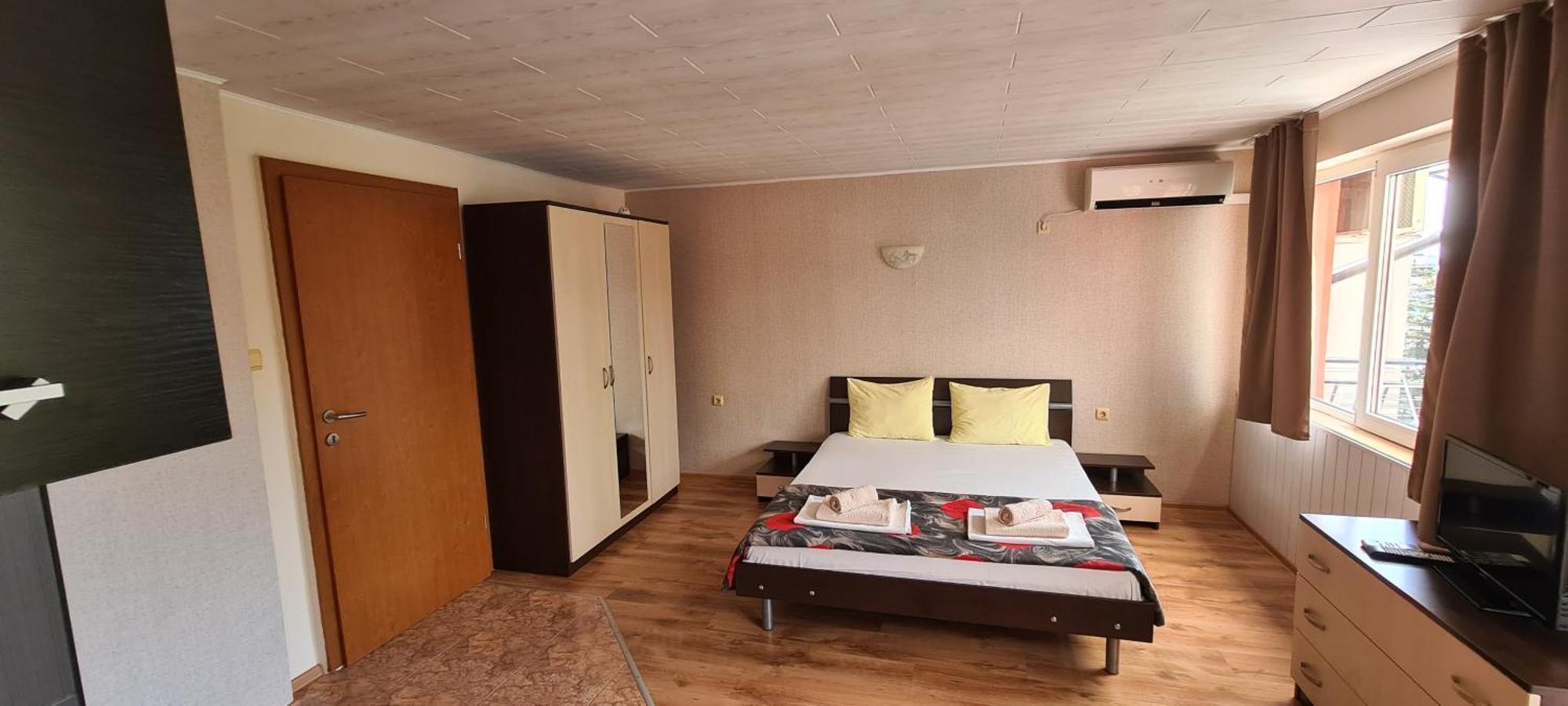 Sineva Guest House Равда Экстерьер фото