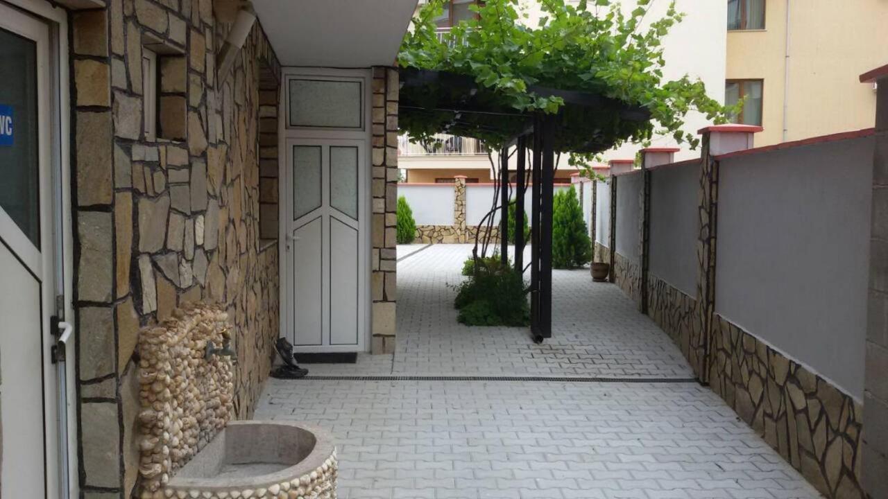 Sineva Guest House Равда Экстерьер фото
